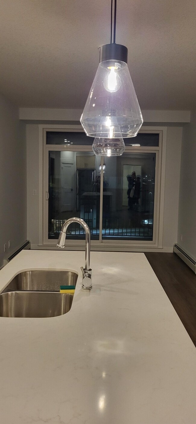 Photo - 2 Bed 2 Bath Unit in Calgary, AB Unit 407