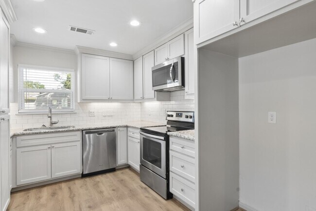 6022 Beaudry Dr