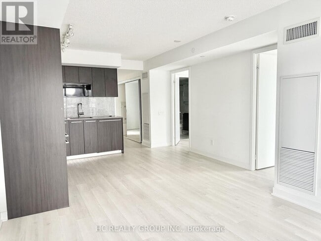 Photo - 70 Queens Wharf Rd Unit 609