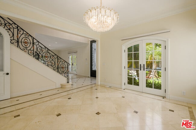 Photo - 204 Foothill Rd