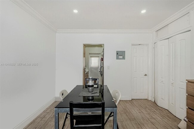 Photo - 719 Euclid Ave Unit 3