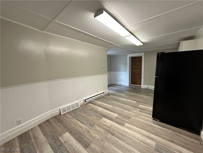 Photo - 102 N 3rd St