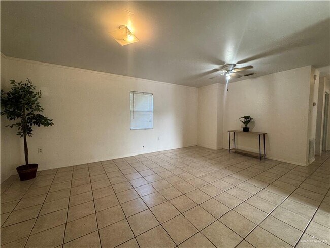 Photo - 18 S 20th Ave