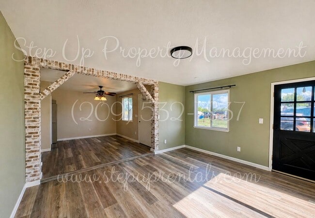 Photo - Charming Country Living with Modern Solar Power in Chinese Camp