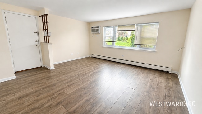Building Photo - 9654 Golf Terrace Unit GE