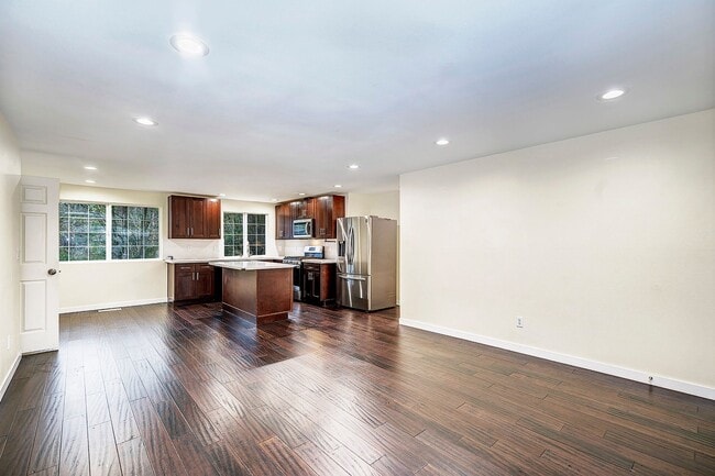 Photo - Grasslawn Redmond Rambler - EV Charger