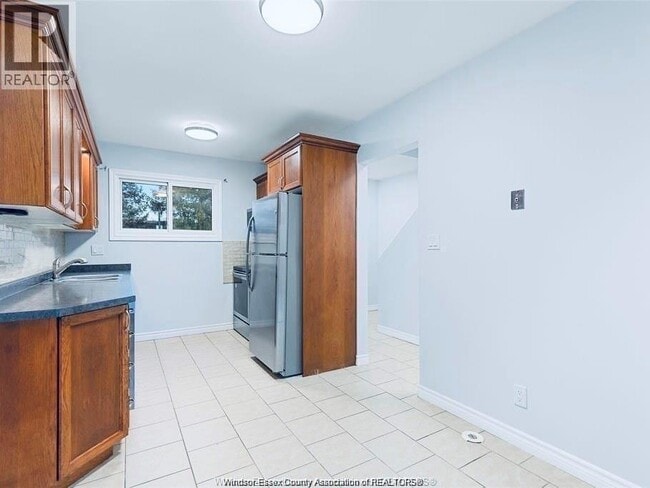 Photo - 6432 Thornberry Crescent