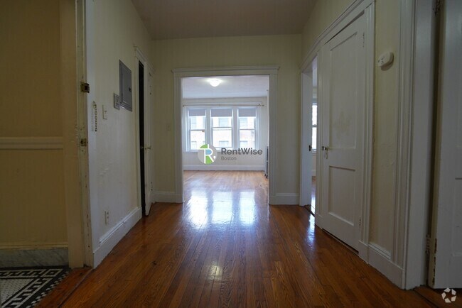 Building Photo - 119 Sutherland Rd Rental