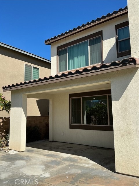 2652 E Scarlett Ln