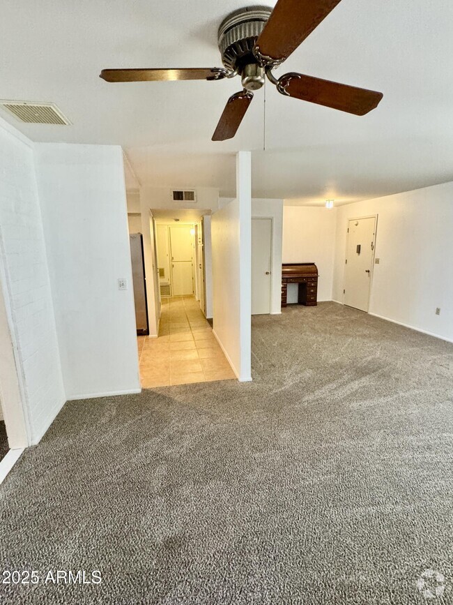 Building Photo - 10008 W Riviera Dr Rental