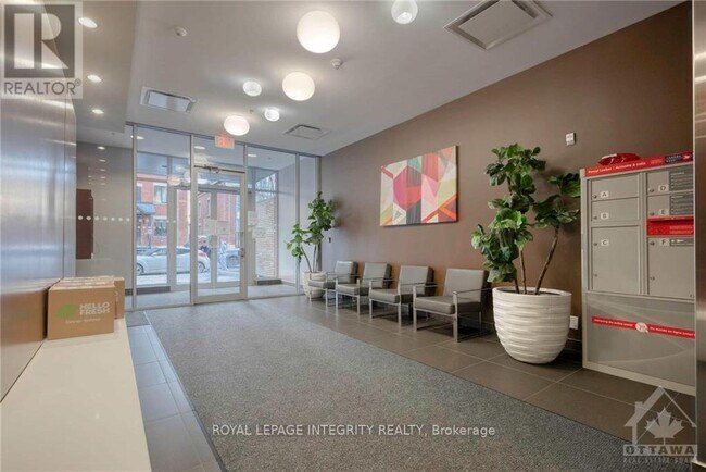 Photo - 340 McLeod St Unit 113