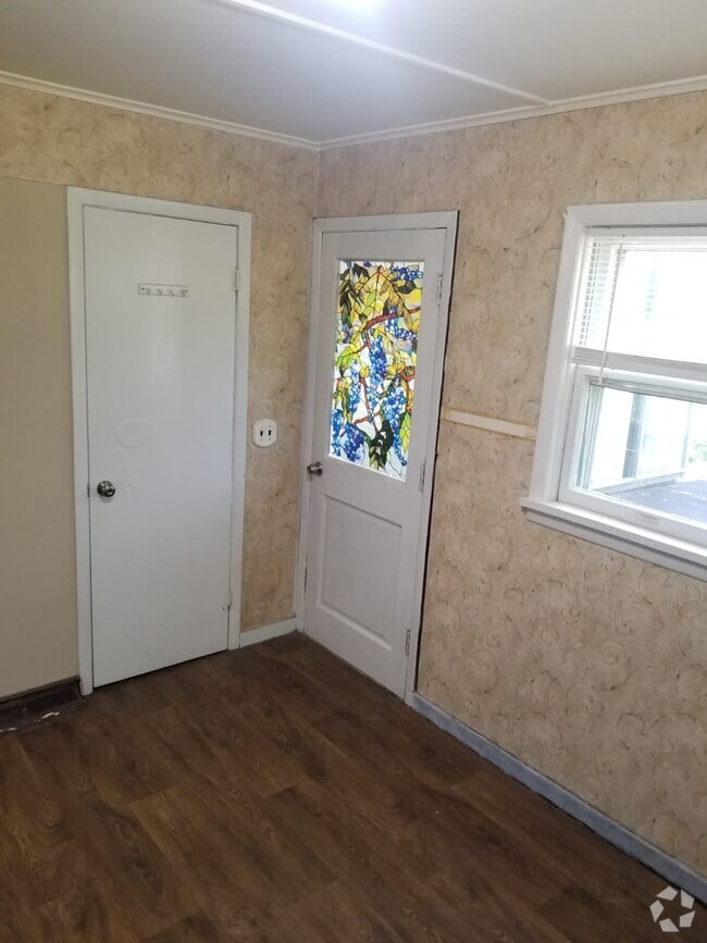 Apartments for Rent in Gansevoort, NY 8 Rentals