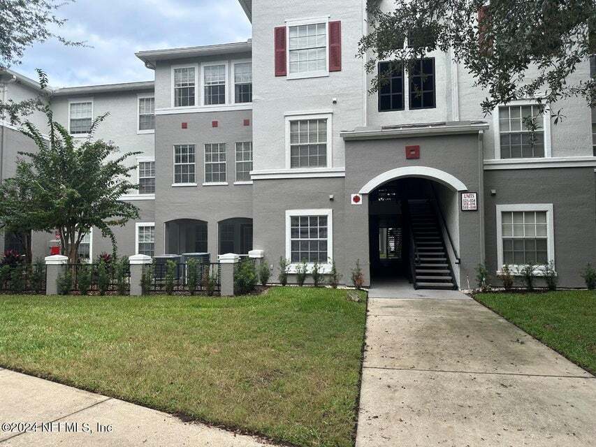 Photo - 3951 Kernan Blvd S Townhome