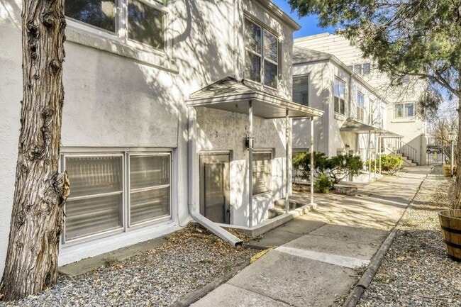 Photo - Weidenhaft Mitchell Apartments