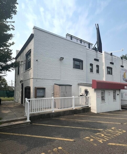 Photo - 432 Broad Ave