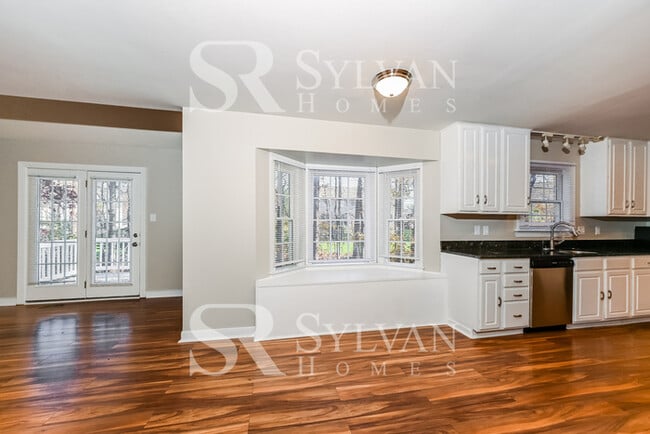 Photo - 14700 Blue Creek Pl