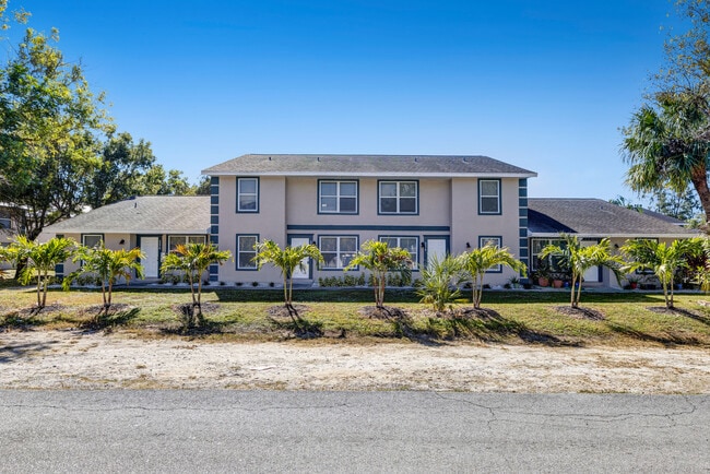 Photo - Villas on 16th