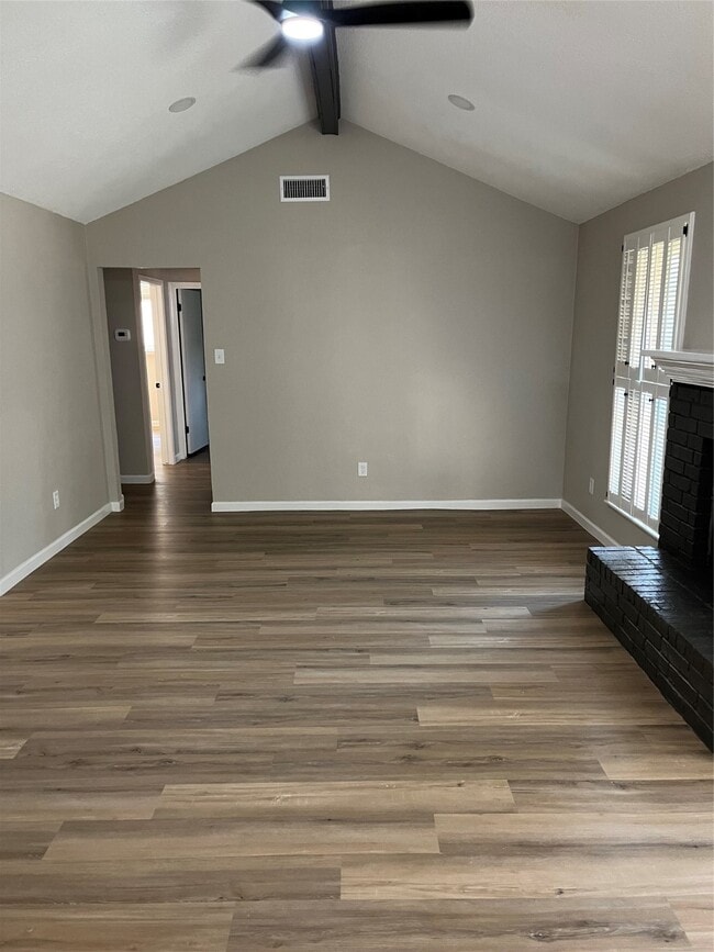Photo - 2115 Blindlake Dr