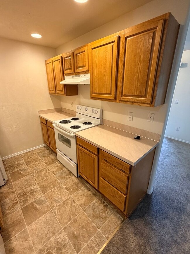 Photo - Large Three Bedroom Duplex in Keizer Unit 1246