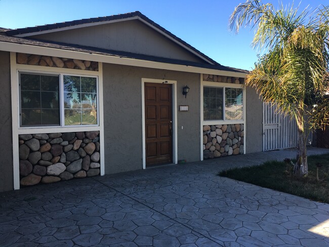 Photo - 1111 Central Ave