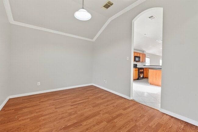 Photo - 5623 Brookhollow Oaks Trail