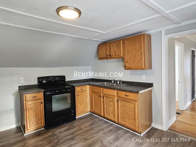 Photo - 27 Elm St Unit 2