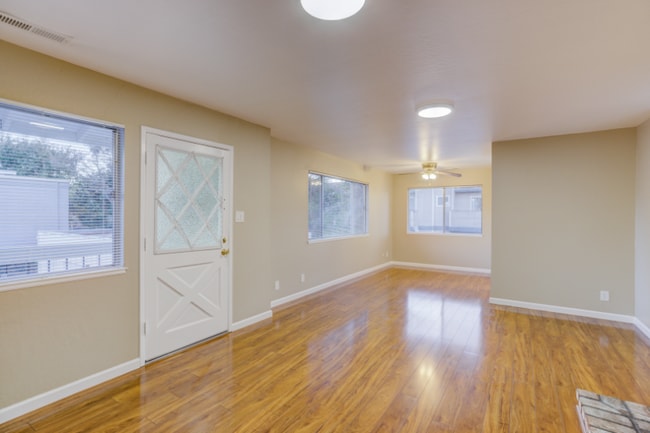 Photo - 739 Highland Ave Unit 2
