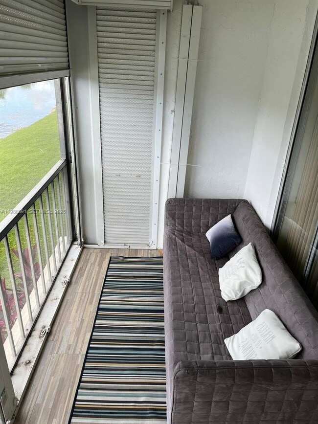 Photo - 361 S Hollybrook Dr Unit 206