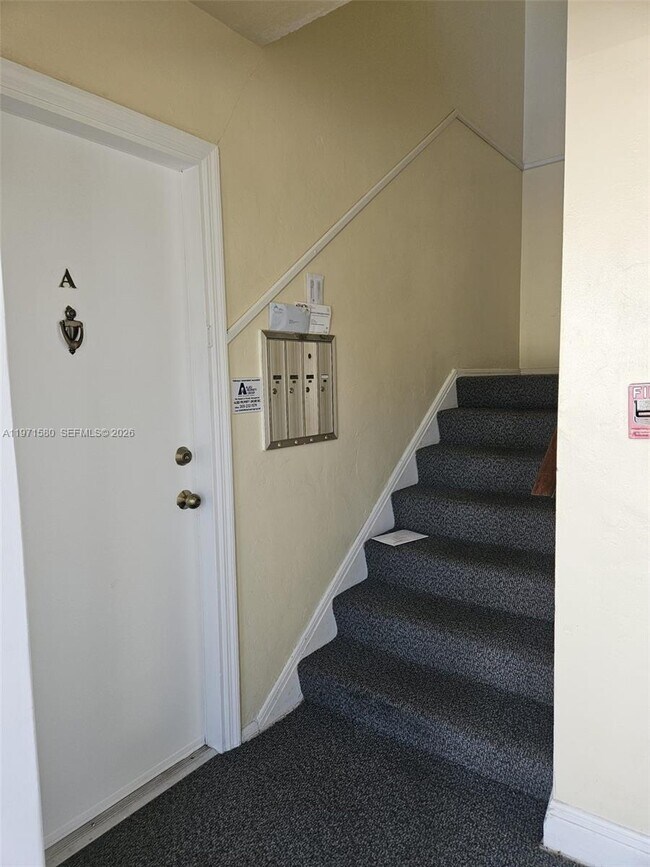 Photo - 5660 SW 78th St Unit 6A