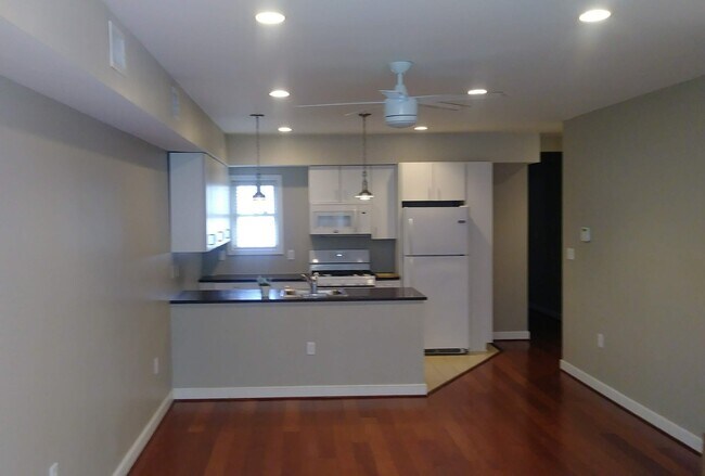 Kitchen Great Room - 1425 5th St NW Unit #1