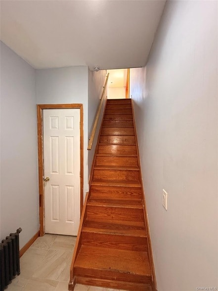 Photo - 217-34 Hempstead Ave