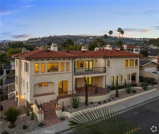 Building Photo - 1699 Calle De Los Alamos Rental