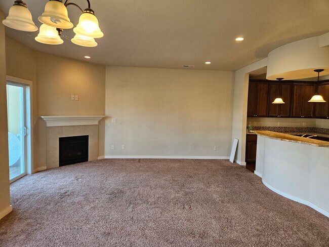 Photo - 3Bd/2Ba Two story townhouse - Available soon!