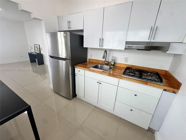 Photo - 8415 Harding Ave Unit 9