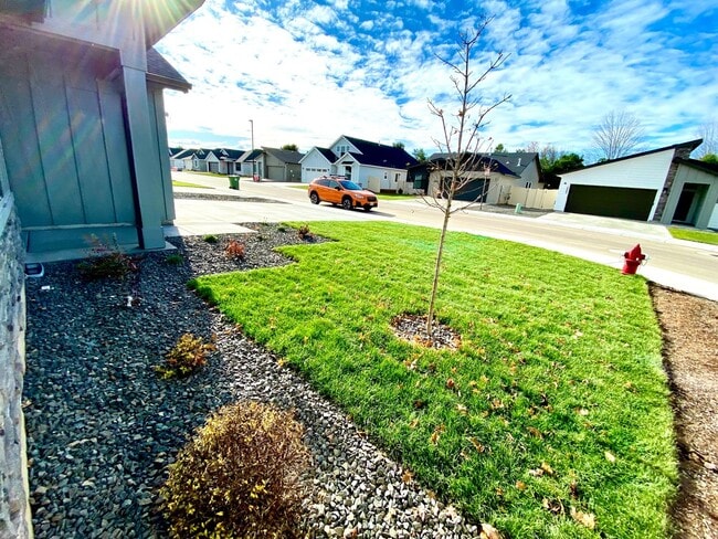 Photo - 4 Bedroom 2 Bath Single Level in Meridian Eagle & Ustick available 06/22/26