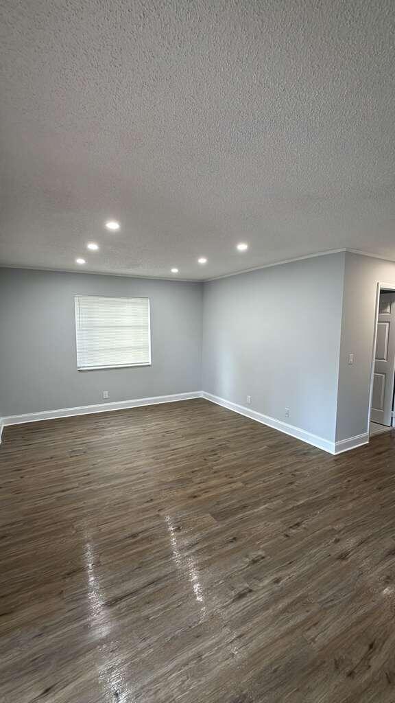 Photo - 1025 S L St Unidad 1