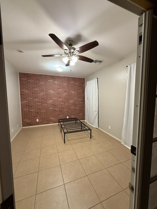 Building Photo - 2428 N 101st Ave