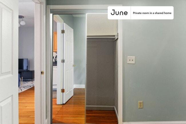 Photo - Room in Shared 4 bed/1 bath home Unit D