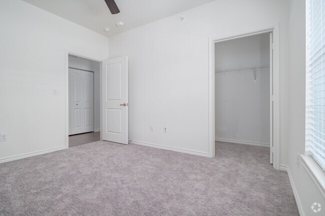 2BR, 2BA - 966SF Bedroom 1