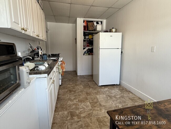 Photo - 238 Hemenway St Unit 7R