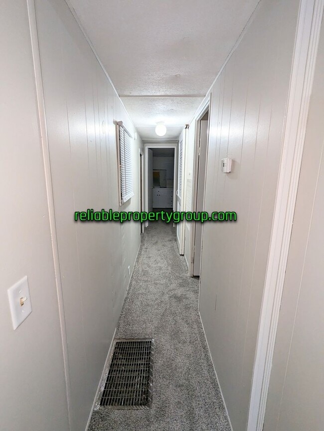 Photo - New Listing!!