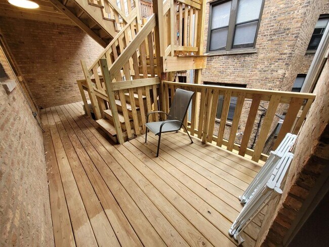 Photo - 2 bedroom in Chicago IL 60640 Unit 2F