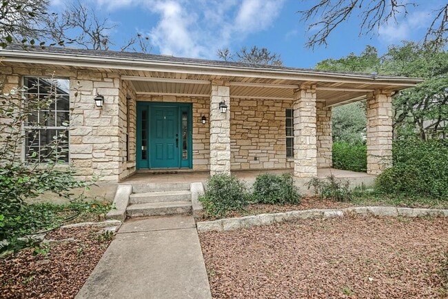 Photo - 11 Brookhollow Dr