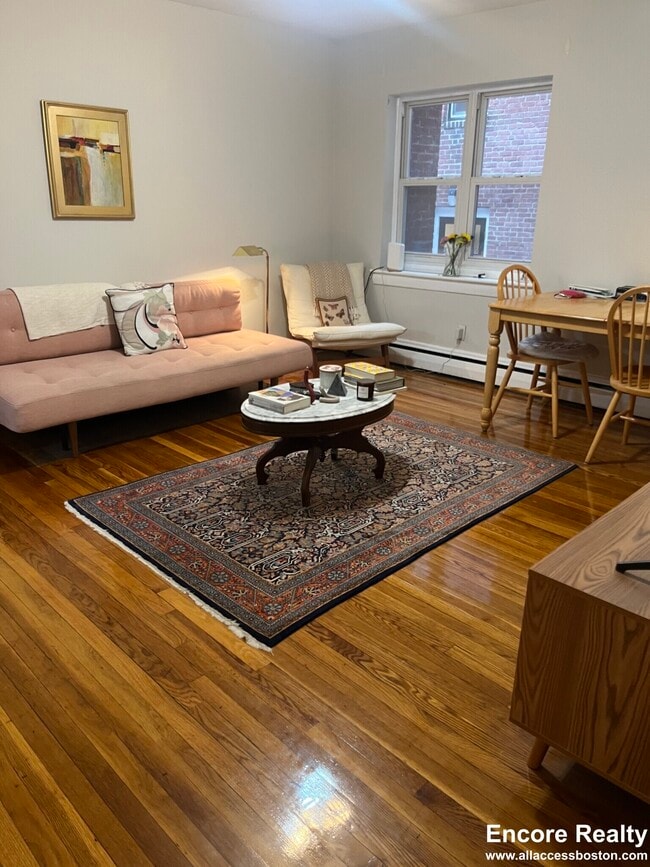 Building Photo - 67 Chiswick Rd Unit 10