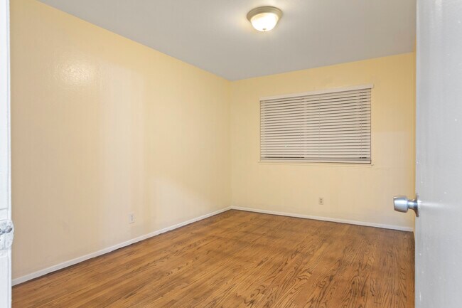 Photo - 2800 Virginia Ave Unit 2806