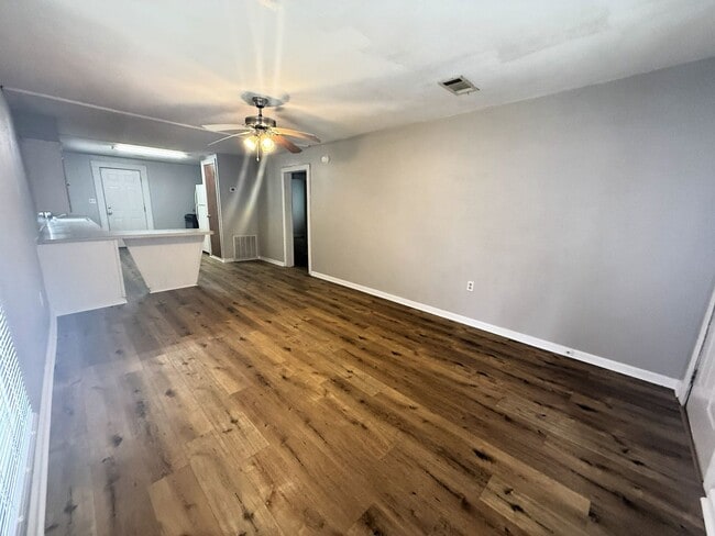 Photo - Cozy 2-Bed, 1-Bath Home with a large backyard!!