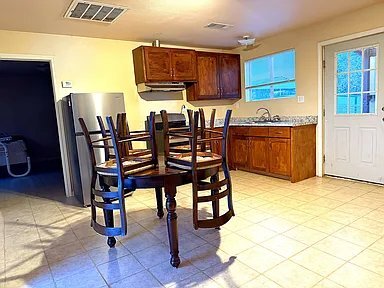 Photo - 8751 FM2931 Unidad 3