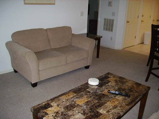 Photo - 2 Bedroom Fully Furnished Condo in River Oaks