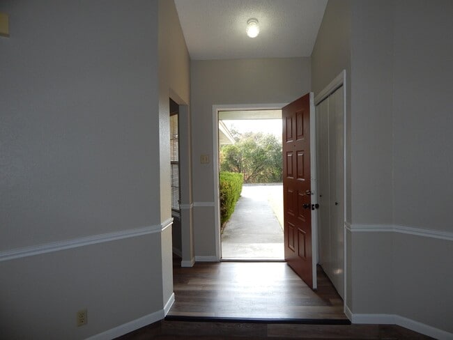 Photo - 4505 River Oaks Dr