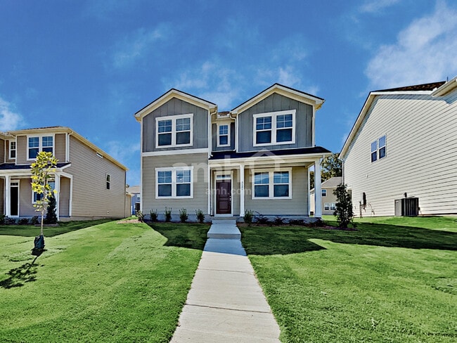 Building Photo - 5121 Jack Byrnes Dr